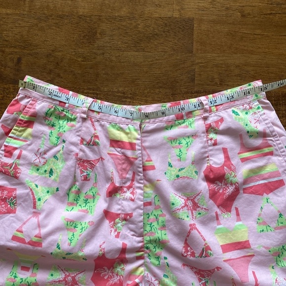 Lilly Pulitzer shorts. Size 8.​​​ - Picture 5 of 8